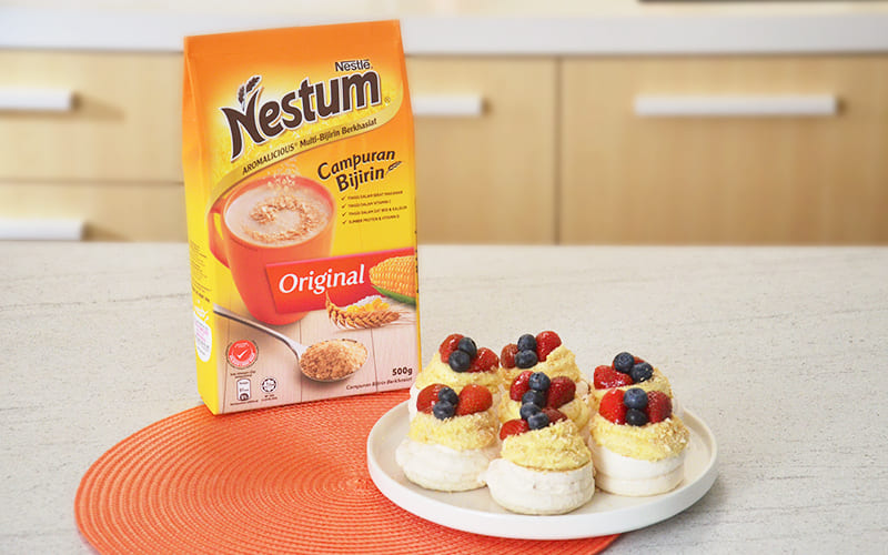 Nestlé® Nestum® Mini Pavlova